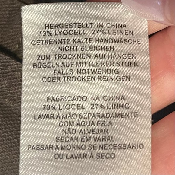 Joie Cropped Pants Size 8 Army Green Linen Blend Fray Hem Studded Straight Leg - Picture 15 of 16